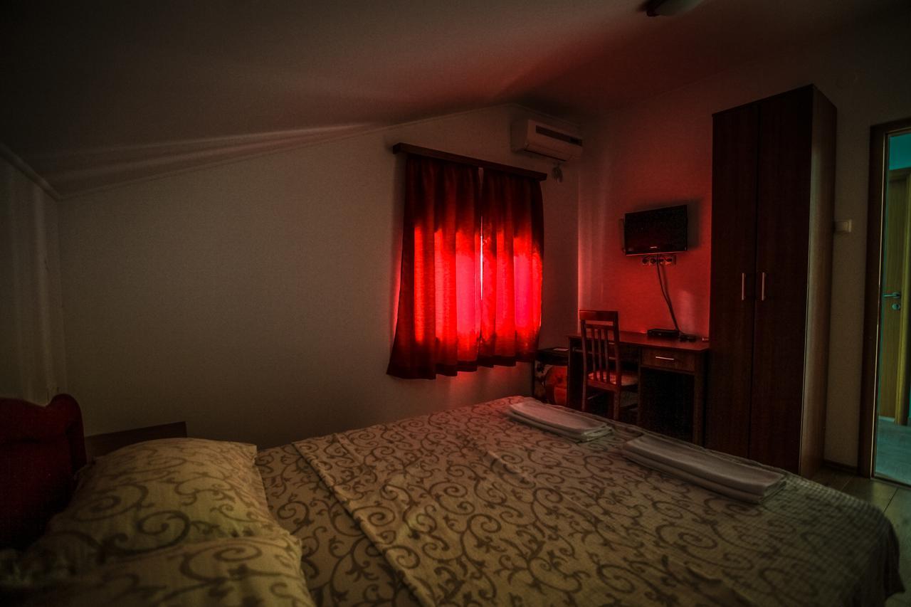 Ninkovic Hotel Trebinje Exterior foto
