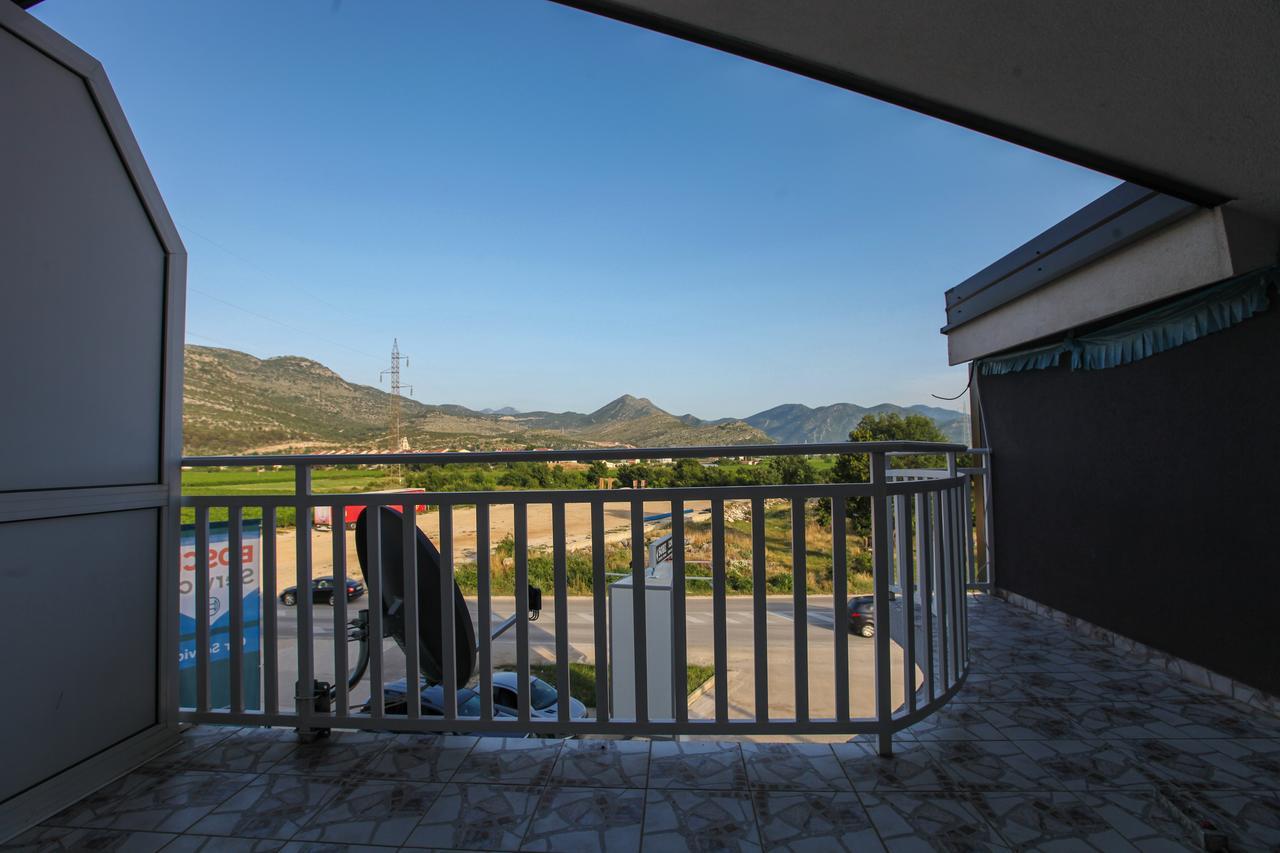 Ninkovic Hotel Trebinje Exterior foto